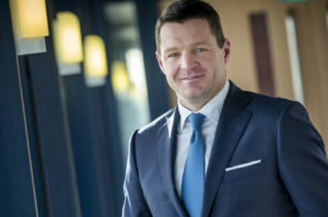 Klm, a maggio 2023 Elbers lascerà la carica di ceo