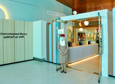 Dubai, Emirates inaugura la lounge a misura di bambino