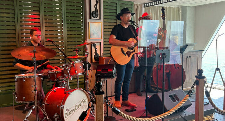 Wonder of the Seas entertainment