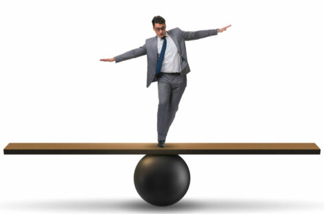 Altalena delle agenzie<br> tra post Covid e guerra