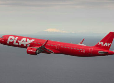 Play debutta in Italia: voli ultra low cost