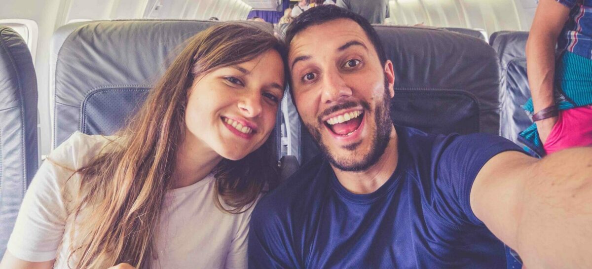 Usa, bye bye mascherine su aerei e treni