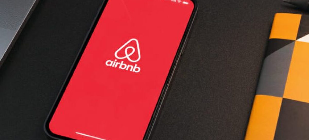Airbnb lancia “Prenota subito, paga dopo” anche in Italia