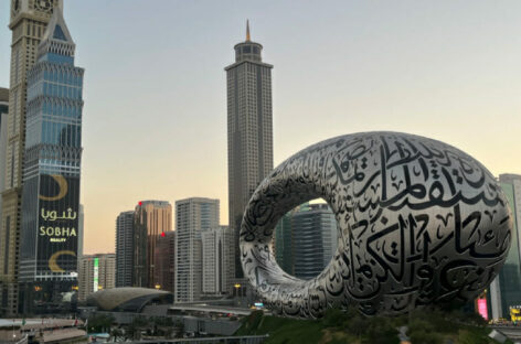 Dubai, salto nel futuro tra sceicchi e grattacieli