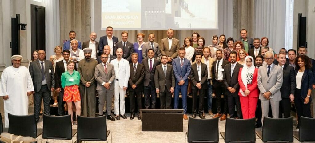 roadshow travel milano oman