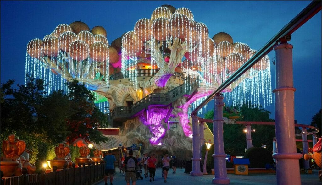 Gardaland Fantasy Kingdom night
