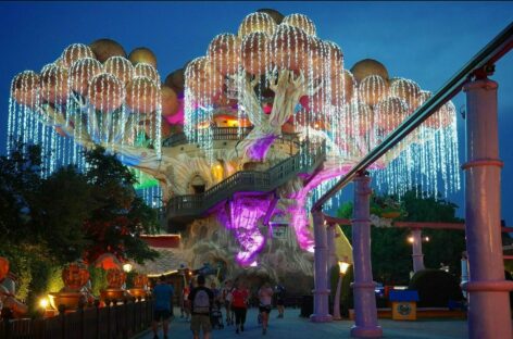 Gardaland, Notte Bianca e apertura serale prolungata