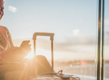 Voli, al passeggero piace touchless: il report Sita