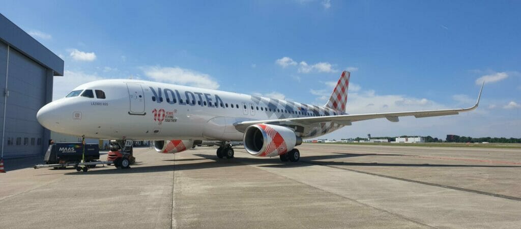 Volotea 10th anniversay aircraft with a unique livery design
