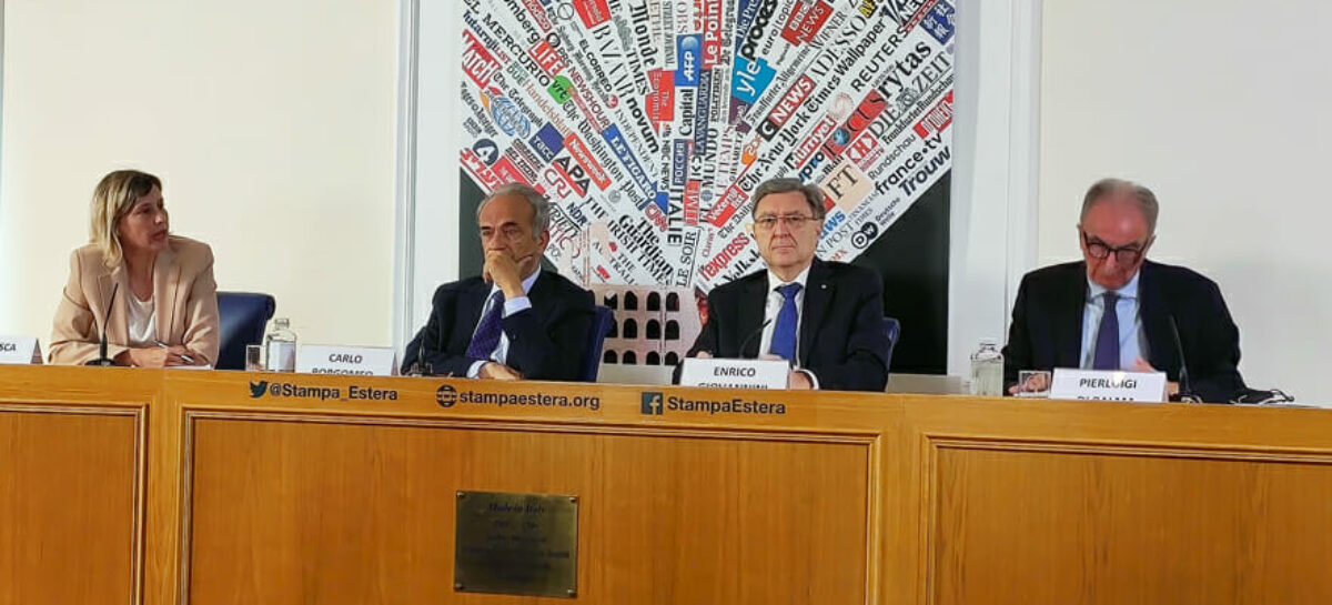 Assaeroporti: “Rivalutare il ruolo economico del trasporto aereo”