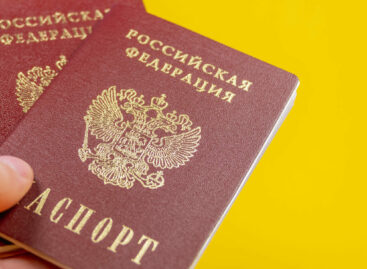 L’Europa pronta a bloccare i visti turistici ai russi