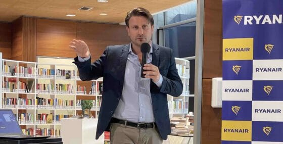 Ryanair, Bolla: «Stop addizionale, investiremo 4 miliardi in Italia»
