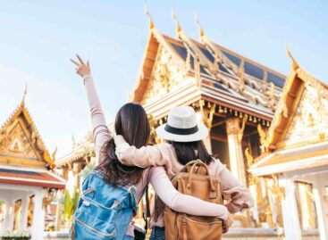 Thailandia libera, stop al “pass” e fee rimandata