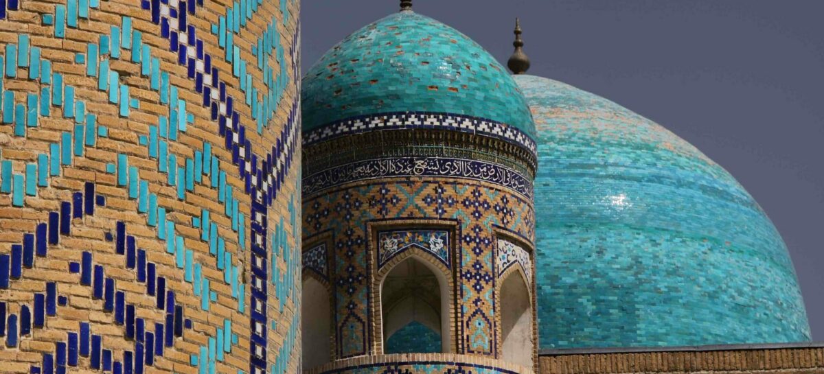 Uzbekistan libero: via i paletti anti Covid alle frontiere