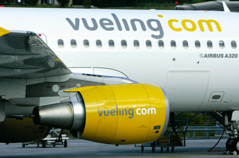 Sciopero Vueling, scontro con (e tra) i sindacati