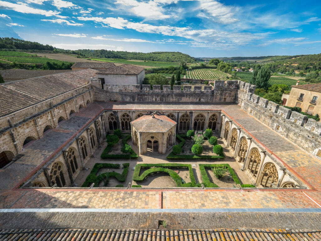 Chiostro del Monastero di Santes Creus, credits Maria Rosa Vila