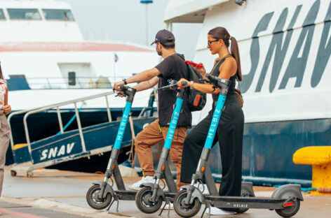 Traghetto più monopattino: partnership Snav-Helbiz