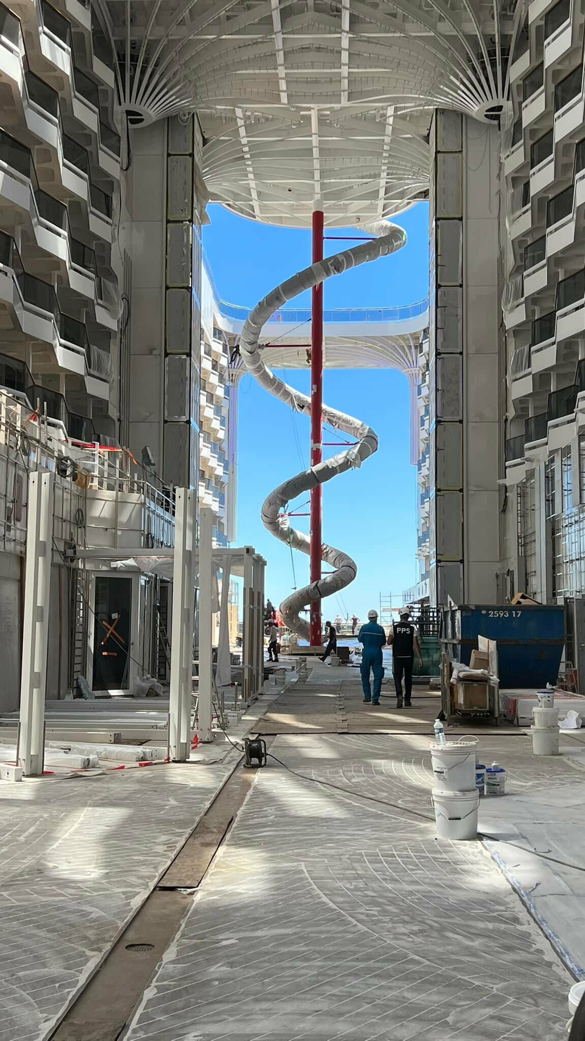 scivolo a secco Msc World Europa