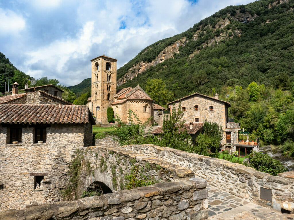 Beget, credits Maria Rosa Vila