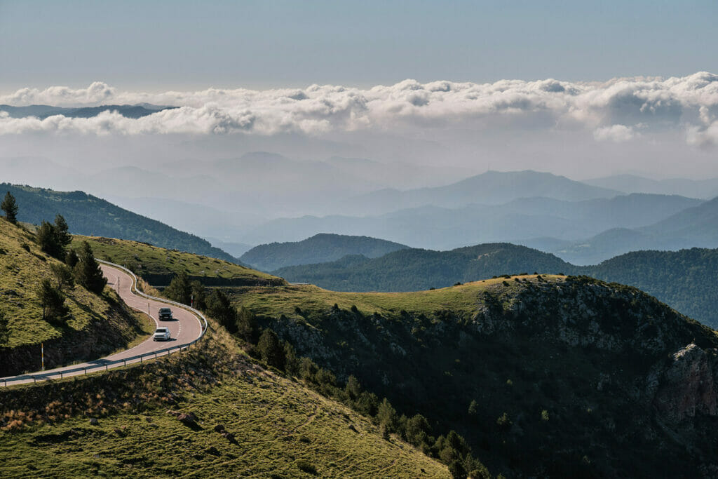Strada da Castellar den Hug a La Cerdanya. credits Oriol Clavera