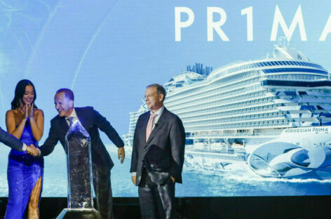 Crociere, buona la Prima: <br>battesimo Ncl in Islanda