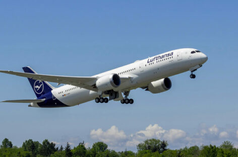 Lufthansa, da gennaio wifi gratuito e no-limits sui voli in Europa