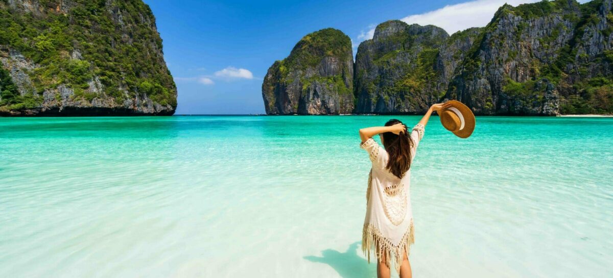 Thailandia, la rimonta: “Obiettivo 65 miliardi di entrate dal turismo”