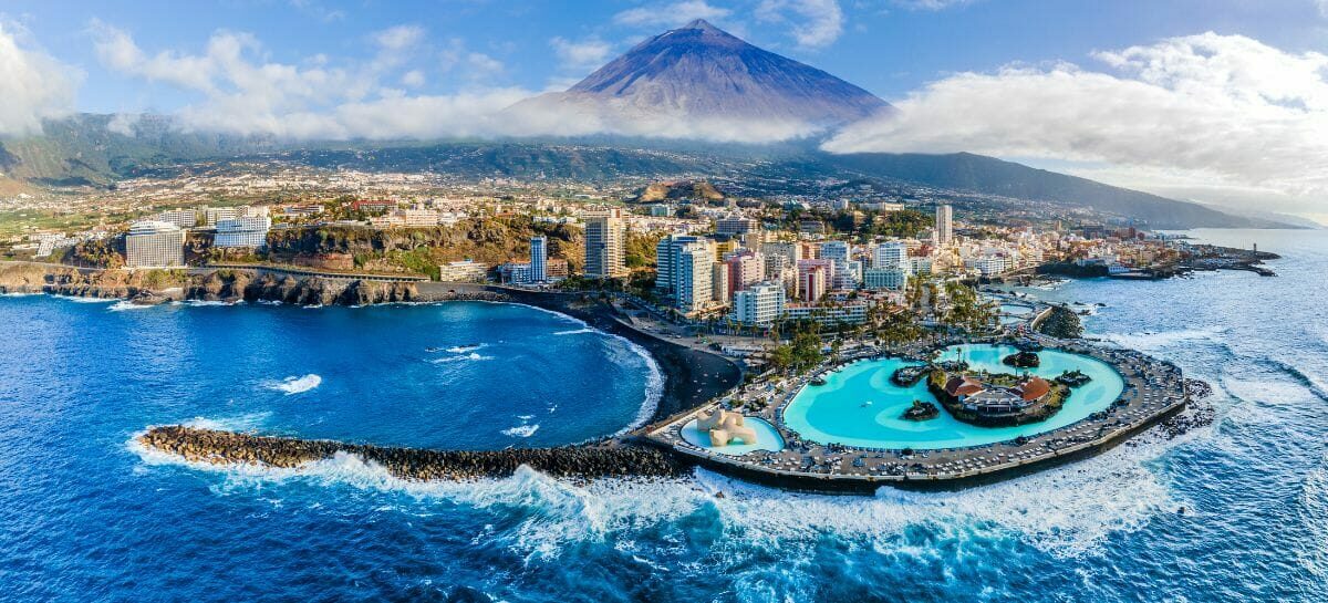 Family tourism: inverno alle Canarie tra geyser, dromedari e delfini