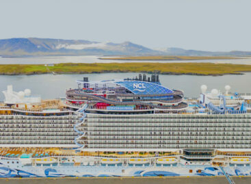 Dall’Islanda ad Amsterdam: il debutto di Norwegian Prima