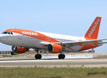 easyJet cancella 1.700 voli tra luglio e settembre