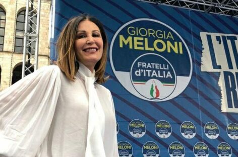 La preghiera a Santa(nchè):<br> «Più soldi al turismo»