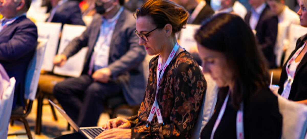 Hotel, ora il cliente è green e social (senza influencer): il report Phocuswright