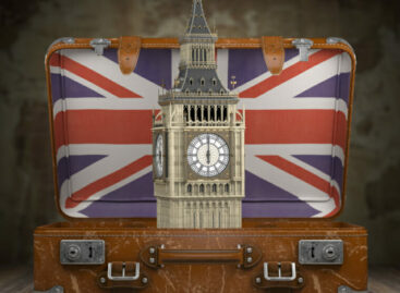 Regno Unito, viaggi studio ko per Covid e Brexit