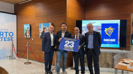 Ryanair punta su Cagliari: 180 voli settimanali per la winter