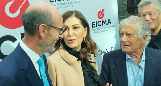 Debutto di Santanchè a Milano: «Più soldi al turismo»