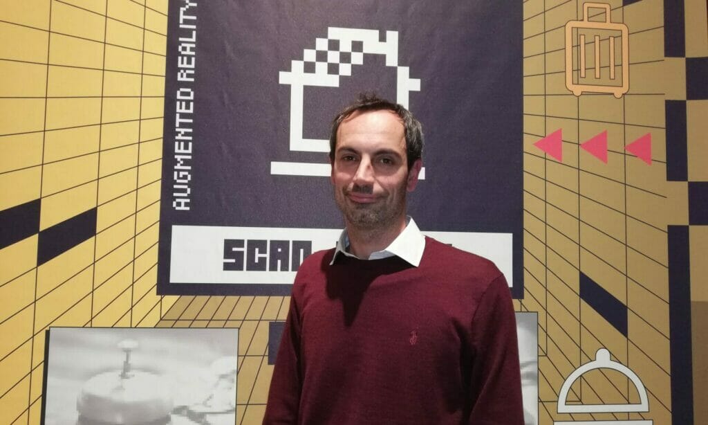 Alberto Yates Booking.com