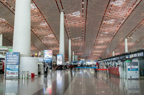 L’aeroporto di Pechino rimuove l’obbligo di test Covid