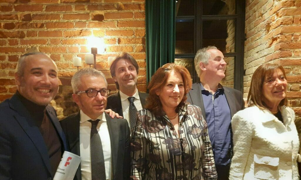Fiavet Piemonte Rocca di Arignano. Da sinistra Fabio Carosso, Marco Protopapa, Alessandro Zanon, Gabriella Aires, Beppe Carlvaris, Maria Luisa Poggio