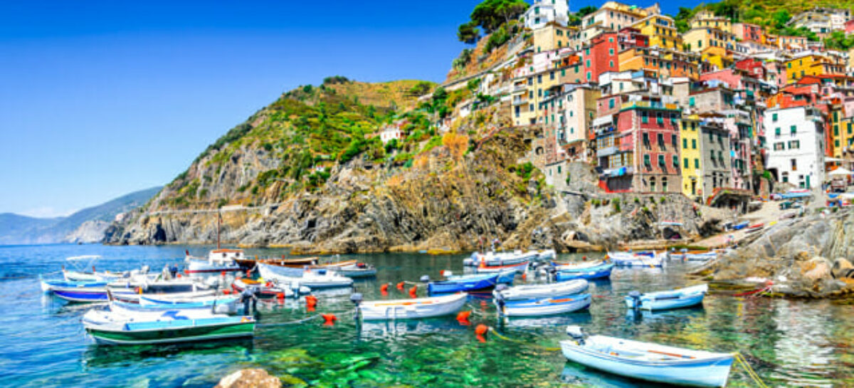 Cinque Terre, il sindaco di Riomaggiore: «Sì al booking preventivo»