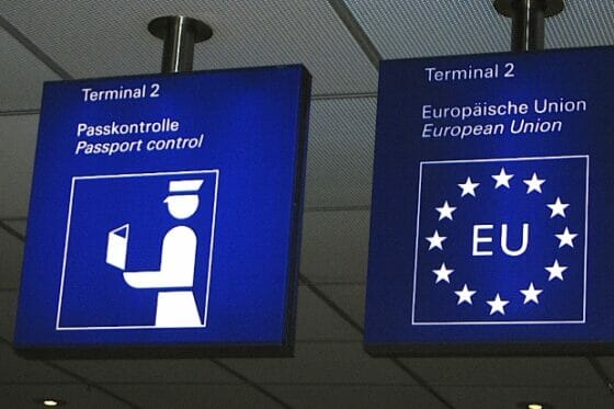 Ue, slitta a fine anno il controllo Ees alle frontiere