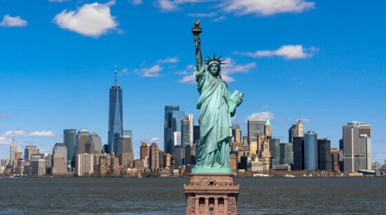 Crociere a New York, nuovo patto tra città e compagnie