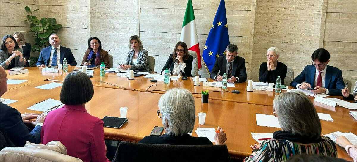 Affitti brevi, ecco cosa prevede il ddl Santanchè