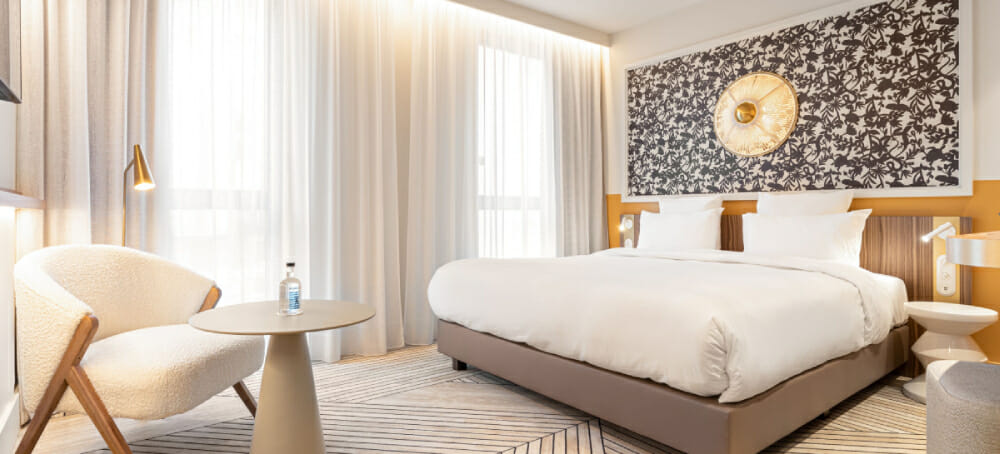 radisson individuals paris