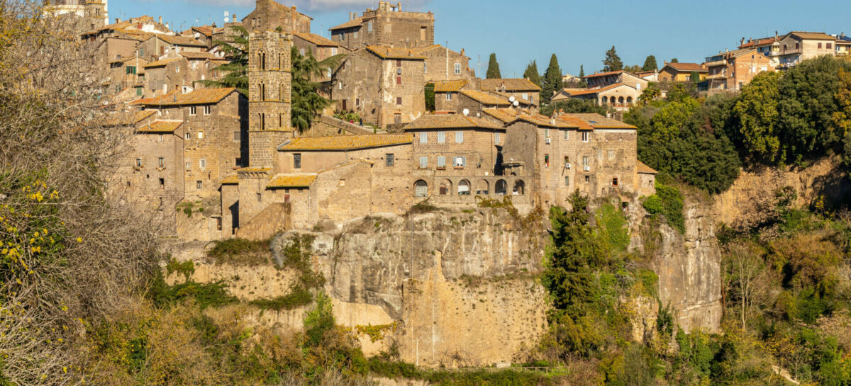 Ronciglione sul podio: il paese di Mengoni è il “Borgo dei borghi” 2023