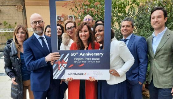 Napoli-Parigi, una storia d’amore lunga 60 anni con Air France