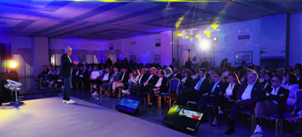 Convention Gattinoni tra salto digitale e incognita voli