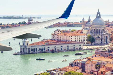 Venezia, tagli-shock di Ryanair contro l’aumento delle tasse