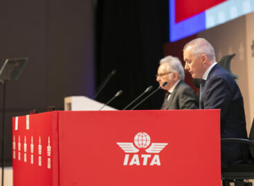 Voli, summit Iata: profitti oltre i 30 miliardi, consegne a rilento