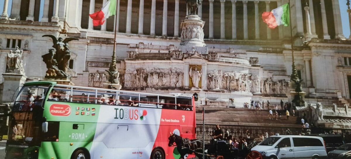 Iobus si espande con i tour a Milano e Matera
