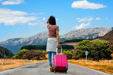 Agosto sottotono, il Re delle vacanze cede lo scettro